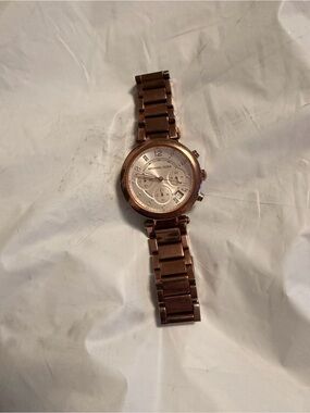 Michael Kors Women’s Rose Gold Watch